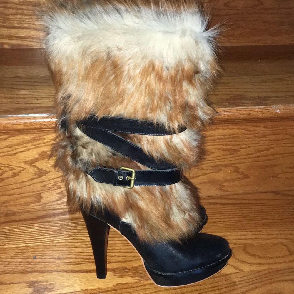 UGG PLATFORM SEXYAF FUR N REAL LEATHER SHEARLING LINED BOOTS NWT SIZE 7